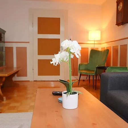Apartment Bertsche 3 Schlafzimmer By Interhome Marburg
